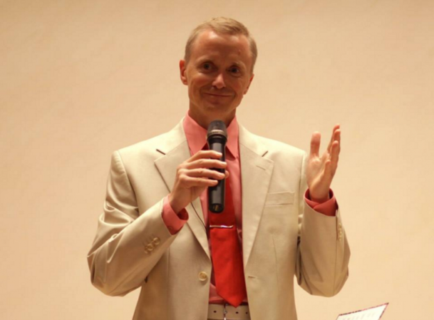 Александр Усанин